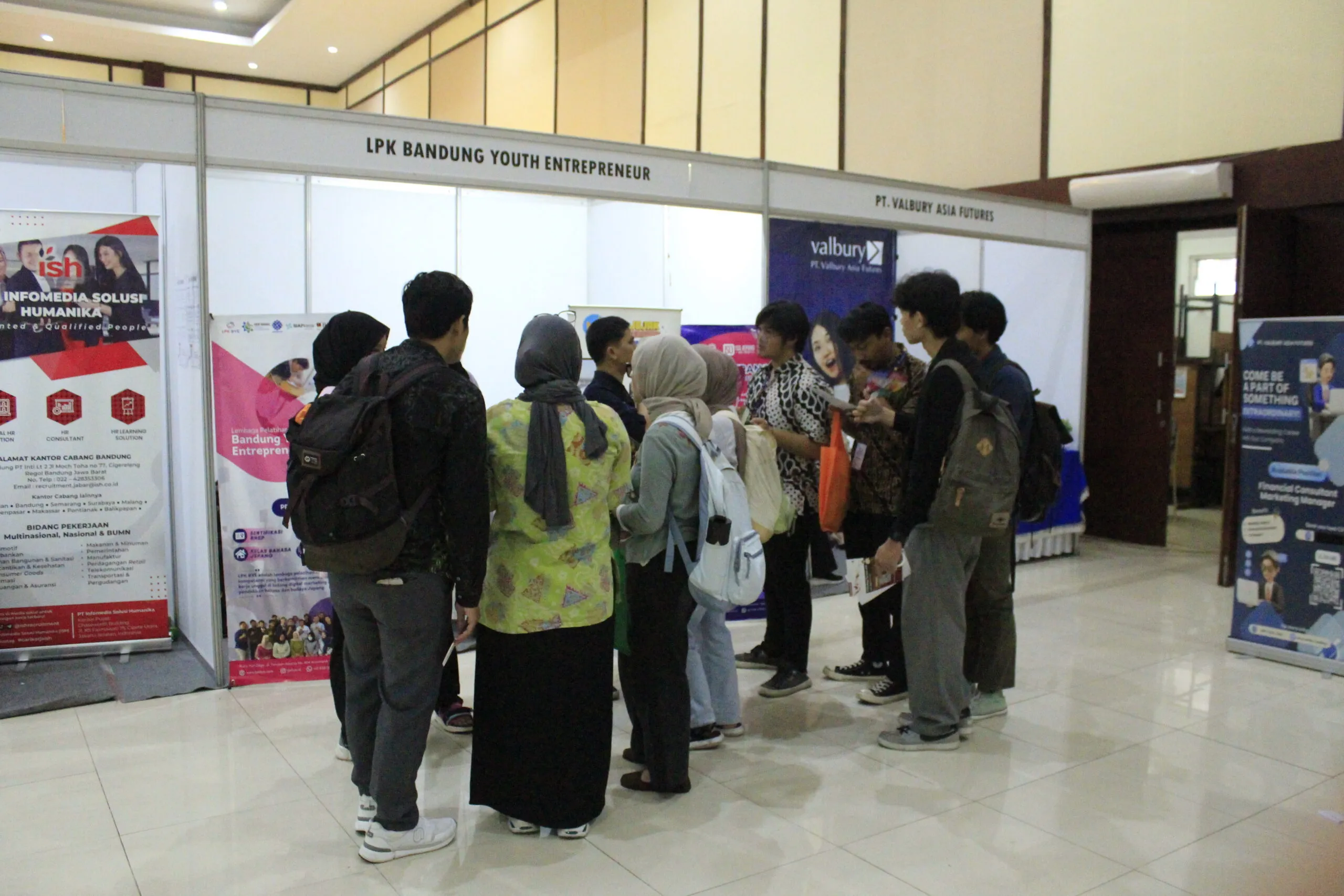 iso jepang lpk bandung - ISO Jepang dan LPK Bandung Youth Entrepreneur Hadirkan Peluang Karir di ITENAS Job Fair 2025