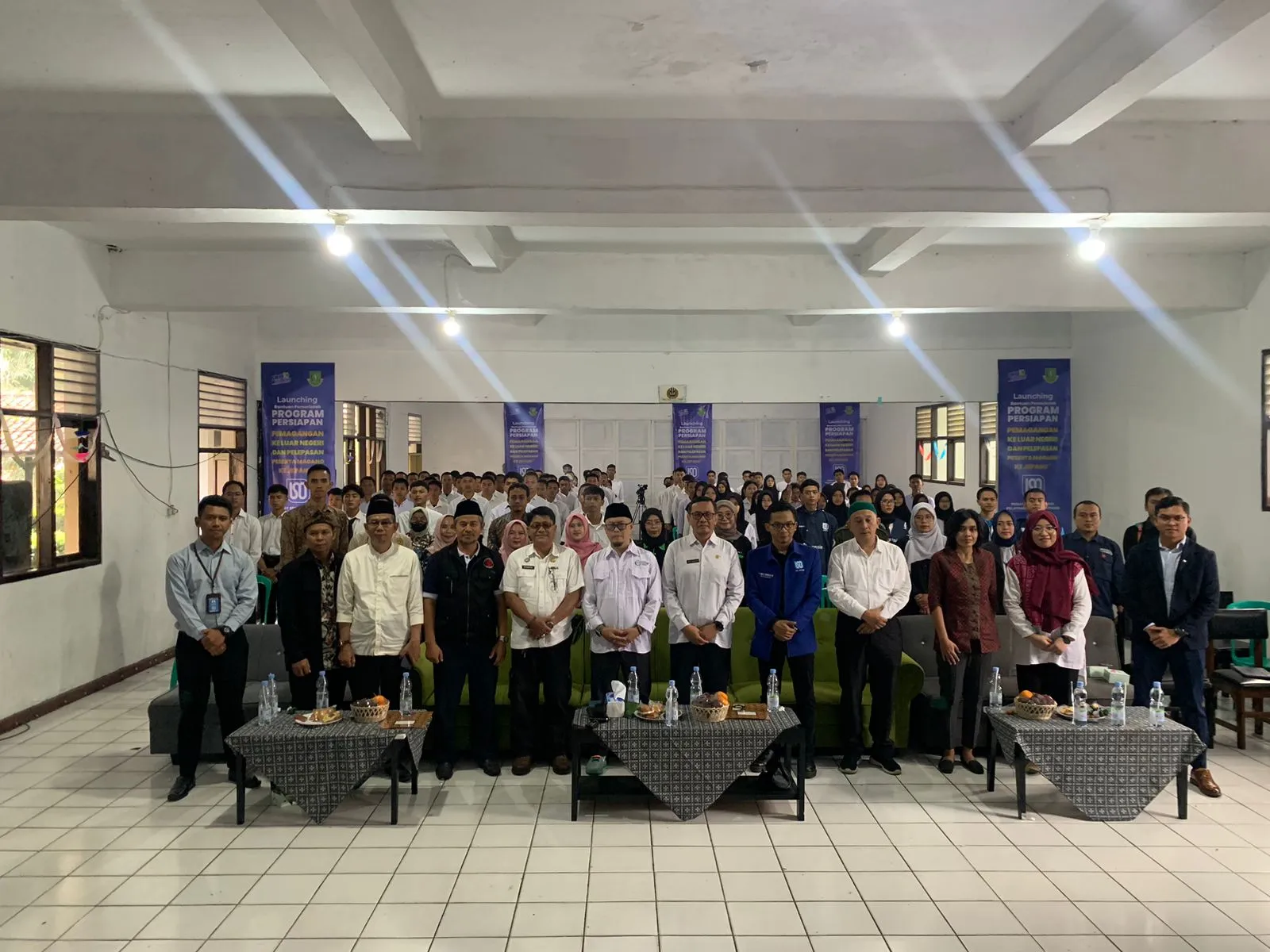 sebanyak siswa smk kota - Sebanyak 119 siswa SMK di Kota Sukabumi bersiap mengikuti program magang ke Jepang