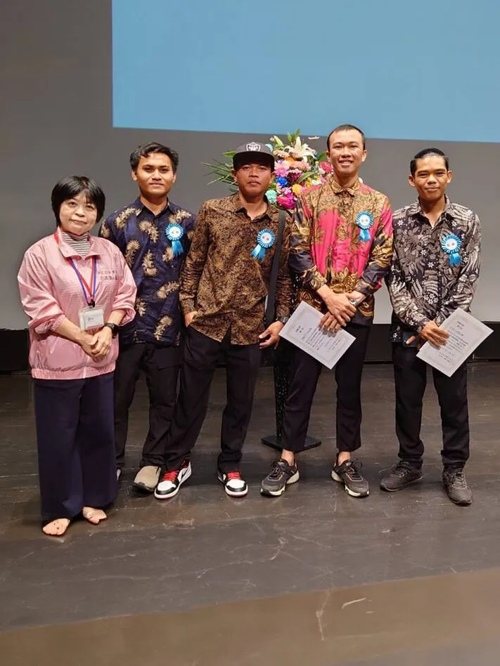 prestasi membanggakan peserta iso - Prestasi Membanggakan! Peserta ISO Jepang, Raih Juara 1 & 2 Lomba Pidato Bahasa Jepang