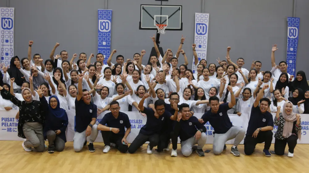 Lingkungan kerja ISO Jepang